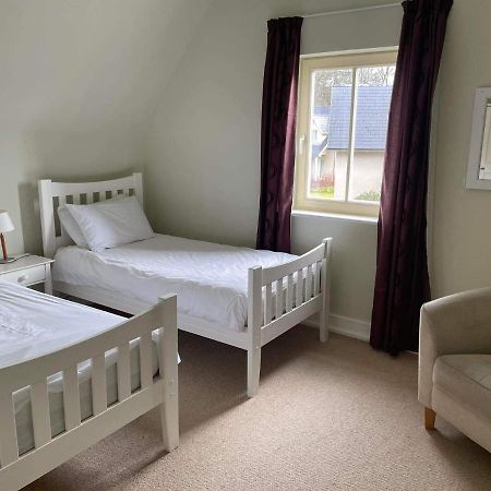 Dunkerron Woods Holiday Homes ケンメア エクステリア 写真