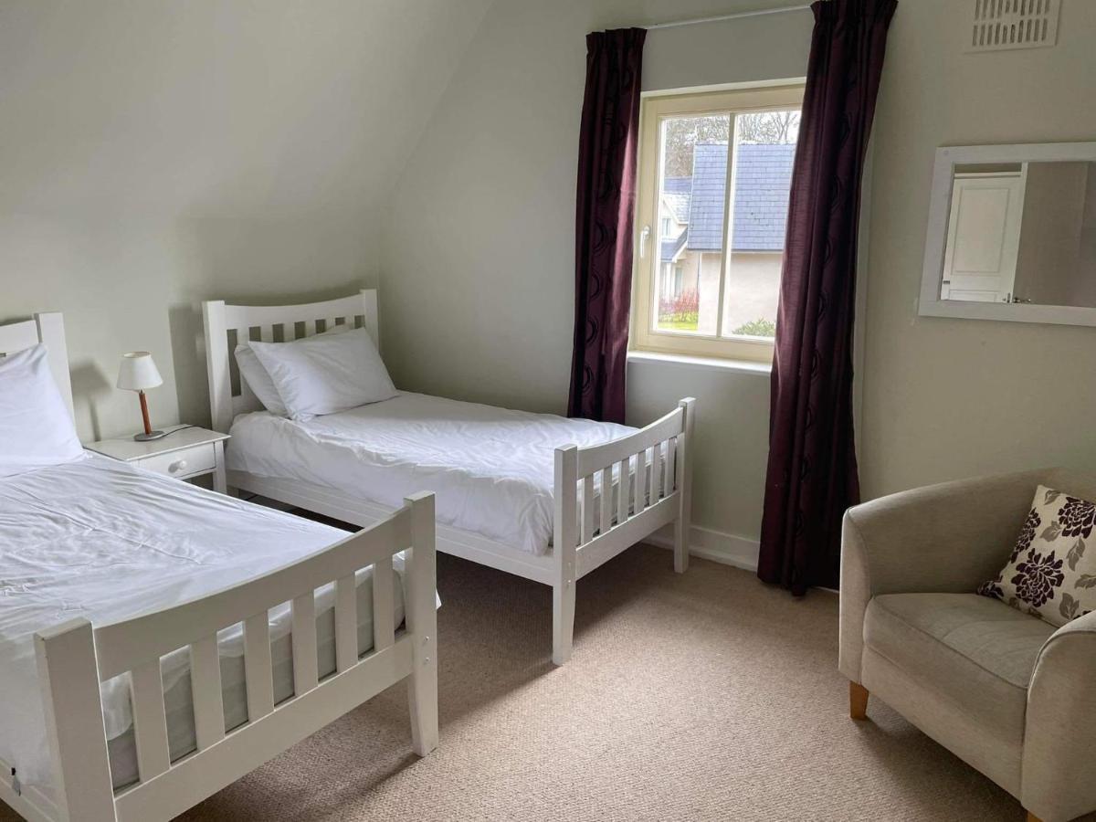 Dunkerron Woods Holiday Homes ケンメア エクステリア 写真