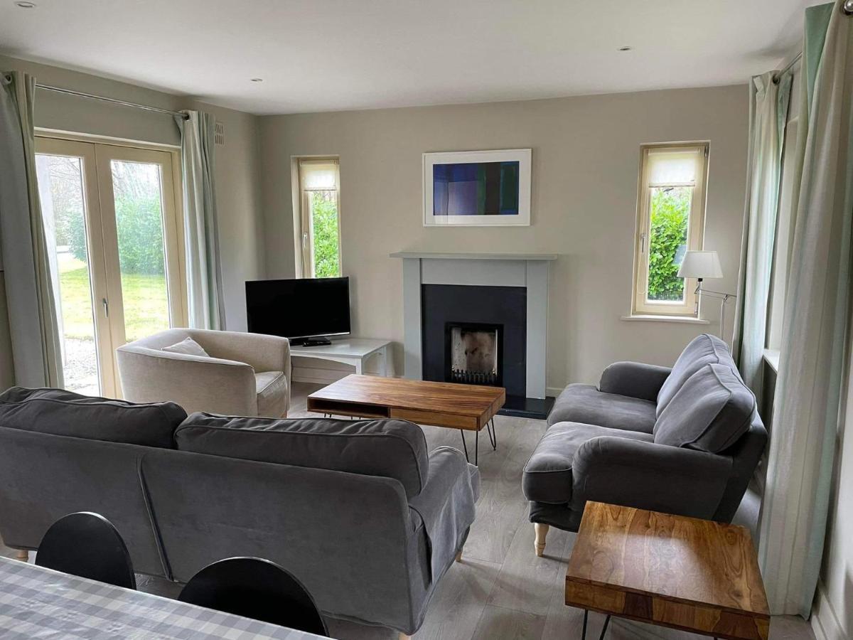 Dunkerron Woods Holiday Homes ケンメア エクステリア 写真